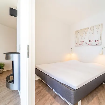 Апартаменты Promenadenvilla 03 02 *