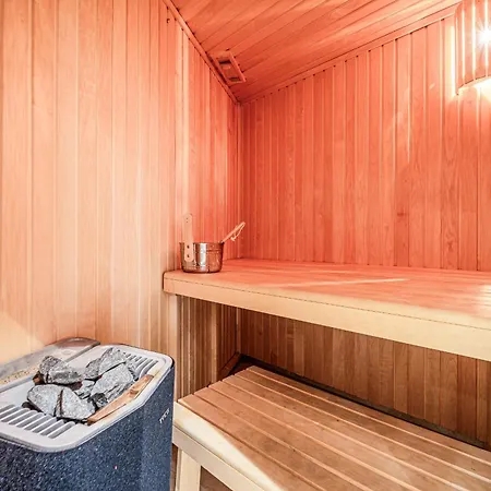 Promenadenvilla 03 02 *