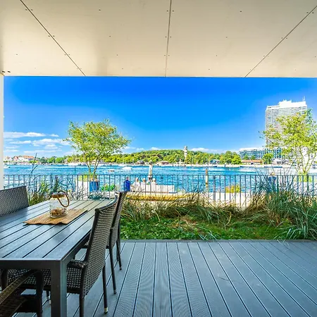 Апартаменты Promenadenvilla 03 02 *